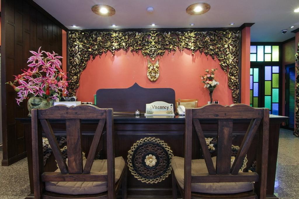 Pl Guesthouse Patong Exterior foto