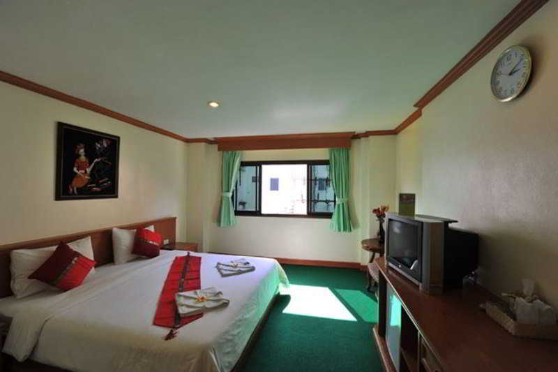 Pl Guesthouse Patong Exterior foto