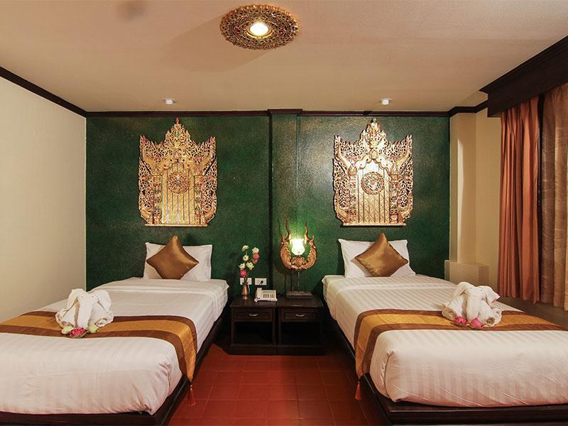 Pl Guesthouse Patong Exterior foto